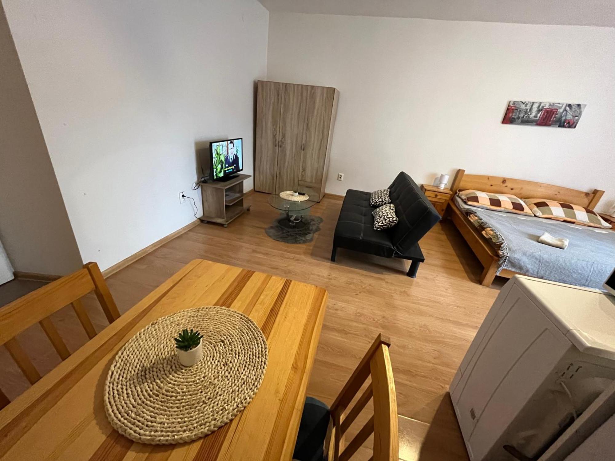 Apartman Centrum Banska Bystrica Bagian luar foto